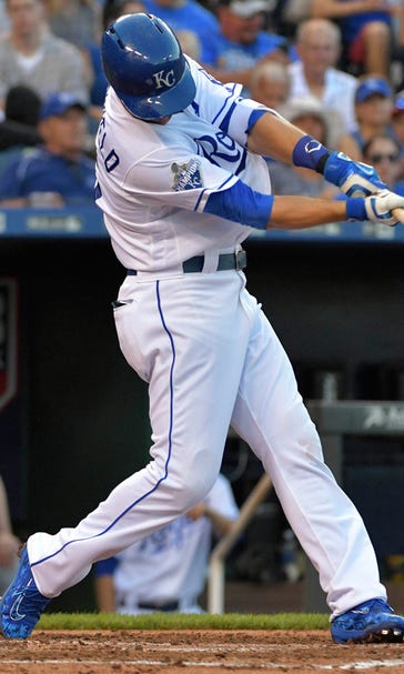 Merrifield, Perez homer in Royals' 3-2 comeback thriller against Cleveland